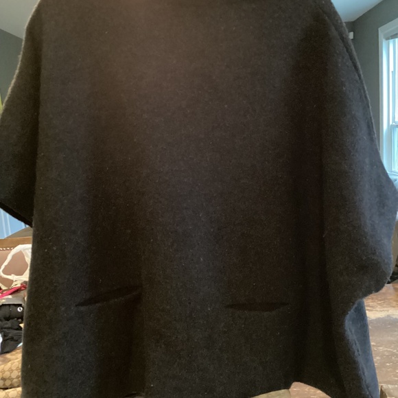 Aritzia Wilfred Merino Wool Tourane Sweater/Poncho xxs/xs fits various sizes! - Picture 6 of 9